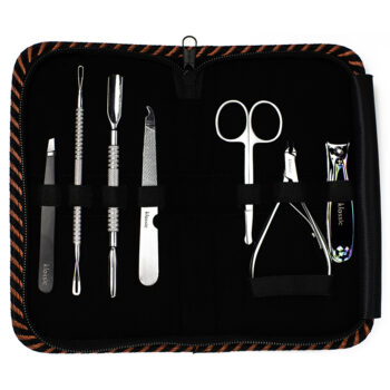 Manicure & Pedicure Kit